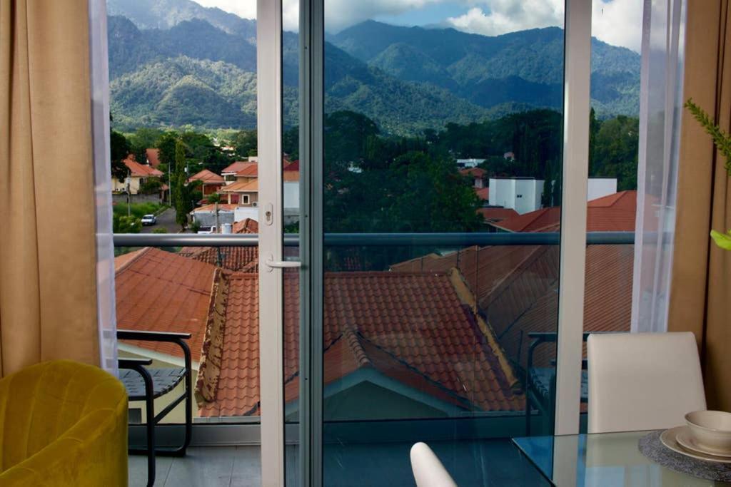 Lujoso Y Acogedor Condominio Ejecutivo/Familiar San Pedro Sula Ngoại thất bức ảnh